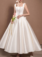 Robe de mariée courte blanche col carré sans manches ligne a longueur thé personnalisation gratuite