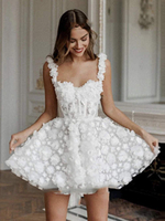 Robe de mariée courte décolleté en cœur sans manches robes de mariée courtes courtes