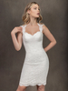 Robe de mariée courte en dentelle col en coeur sans manche au dessus de genou