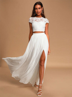 Robe de mariée deux pièces ivoire haut en dentelle col rond manche courte jupe en tulle
