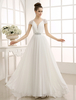 Robe de mariée en chiffon ivoire plissé de col V à traîne