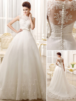 Robe de mariée en dentelle blanche col rond boutonné sur dos transparent à traîne robe de mariage princesse