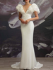 Robe de mariée ivoire col en V manches courtes taille naturelle dentelle avec train dentelle stretch crêpe longues robes de mariée
