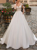 Robe de mariée ivoire col V demi manche en dentelle jupe en satin boutonné sur dos Robe de mariage