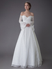 Robe de mariée ivoire en dentelle hors de l\