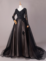 Robe de mariée noir robe de mariage gothique col V manche longue décoré des pailletes dos nu boutonné sur dos à traîne