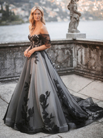 Robe de mariée noir robe de mariée gothique en dentelle bustier zip sur dos à traîne