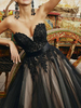 Robe de mariée noire en dentelle ligne a sans manches taille naturelle ceinture traîne Court robe de mariée