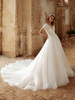 Robe de mariée princesse col V manche courte en dentelle à traîne