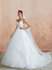 Robe de mariée princesse en dentelle col V laçage sur dos à traîne robe de mariage