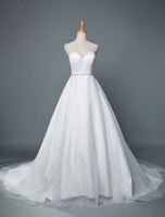 Robe de mariée Robe de Princesse Silhouette à traîne Sans Manches Taille Naturelle avec Ceinture en Tulle Robes de Mariage