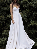 Robe de mariée simple A-ligne sans bretelles Boutons sans manches Robes de mariée