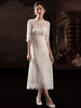 Robe de mariée simple blanche a-ligne col bijou demi manches dentelle longueur de thé robes de mariée