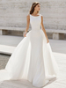 Robe de mariée simple blanche col bijou sans manches taille naturelle polyester dentelle longues robes de mariée
