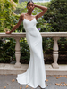 Robe de mariée simple blanche sirène col en v sans manches bretelles spaghetti taille naturelle tissu en satin fendu devant robes de mariée