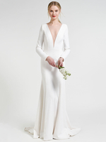 Robe de mariée simple blanche tribunal train satin tissu col en v manches 3/4 longueur robes de mariée sirène