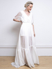 Robe de mariée simple blanche une ligne col en v demi manches dos nu tulle satin tissu longues robes de mariée