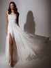 Robe de mariée simple col carré jupe fendue plissée au sol