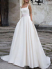 Robe de mariée simple en satin col carré décolleté à traîne Robe de mariée