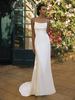 Robe de mariée simple en tissu satiné col carré sans manches robes de mariée sirène