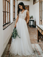 Robe de mariée simple en tulle ivoire col V en dentelle longueur au sol robe de mariage