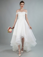 Robe de mariée simple hors de l\