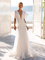 Robe de Mariée Simple Ivoire sans manches Cou translucide Tissu de satin Robes de mariée