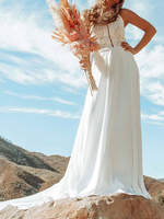 Robe de mariée simple robe de mariage col montant à bretelle décolleté à traîne