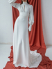 Robe de mariée simple robe de mariage col montant manche longue à traîne