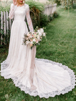 Robe de mariée simple robe de mariage col rond manche longue à grande traîne