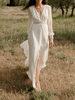 Robe de mariée simple robe de mariage col V manche longue jupe fendue au sol