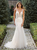 Robe de mariée sirène en dentelle sans manche dos nu à traîne
