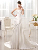 Robe de mariée sirène en satin ivoire bustier