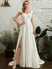 Robe de mariée trapèze ivoire en satin encolure en coeur jupe fendue lognuur au sol robe de mariage