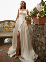 Robe de mariée vintage charleston en satin à bretelle jupe fendue