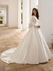 Robe de mariée vintage en satin col rond manche longue noeud sur dos à grande traîne