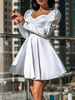 Robe de Patineuse Courte Femme en Satin à Col V avec Manches Longues Coupe Cintrée Bas Evasée Unicolore