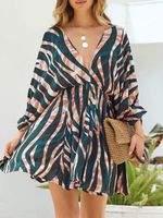 Robe de Patineuse Courte Imprimé Femme à Col Décolleté en V Coupe Cintrée Bicolores Robe Femme