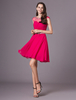 Robe de rentrée en chiffon fuchsia de col rond avec plissement et perle