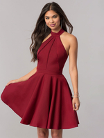 Robe de retour de Bourgogne 2022 Halter court coupé en polyester tenue de graduation serrée
