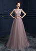 Robe de soirée 2021 robe fascinante de soirée A-ligne en dentelle Cameo Rose avec perles col rond Avec traîne