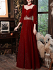 Robe de soirée bordeaux A-Line Collier Haute manches longues Velvet coréen Longueur de sol à paillettes Applique Robes de pageant social