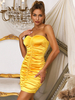 Robe de Soirée Courte Femme avec Epaule Dénudée Coupe Cintrée Unicolore