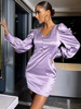 Robe de Soirée Courte Moulante en Satin avec Manches Longues Amples Coupe Cintrée Unicolore Robe Sexy