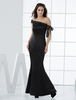 Robe de soirée fourreau noire en satin avec une épaule