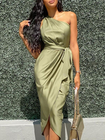 Robe de Soirée Longue en Satin Femme avec Bretelle avec Epaule Dénudée Coupe Cintrée à Lacets avec Fente Unicolore Robe de Soirée Sexy