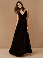 Robe de soirée noire A-Line Col V-Col Longueur de plancher Sans Manches Zipper Sash Matte Satin Satin Robes de soirée