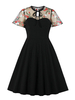 Robe de Vintage 1950s Femme Broderie Fleurie à Col Rond avec Manches Courtes Amples Coupe Cintrée Bas Evasée Robe de Rétro