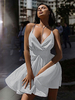 Robe Eté Courte Femme avec Bretelles à Col Décolleté Coupe Cintrée Bas Evasée Unicolore