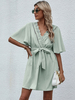 Robe Eté Courte Femme avec Manches Courtes Volantes à Col V Coupe Cintrée à Lacets Unicolore